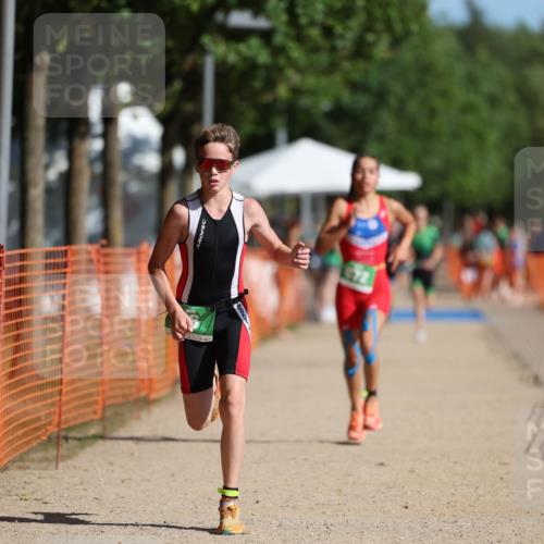 07.09.2025 - 19. Norderstedt Triathlon Michael Strokosch http://msf.ph/oto/8797219 07.09.2025 10:53:43 Laufen 96, 672 meine-sportfotos.de
