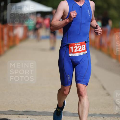 07.09.2025 - 19. Norderstedt Triathlon Michael Strokosch http://msf.ph/oto/8797323 07.09.2025 12:21:57 Laufen 782, 1228 meine-sportfotos.de