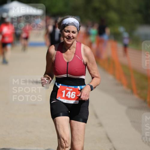 07.09.2025 - 19. Norderstedt Triathlon Michael Strokosch http://msf.ph/oto/8797360 07.09.2025 12:22:21 Laufen 146, 731, 1272 meine-sportfotos.de