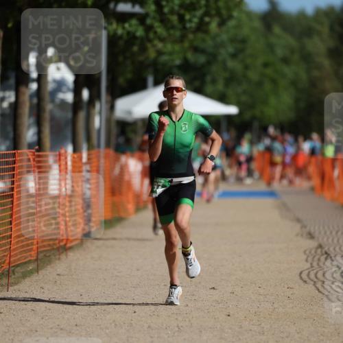 07.09.2025 - 19. Norderstedt Triathlon Michael Strokosch http://msf.ph/oto/8797376 07.09.2025 10:53:50 Laufen 87, 93, 96, 672 meine-sportfotos.de