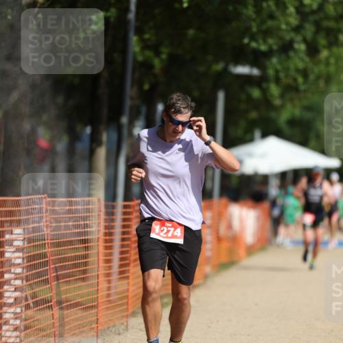 07.09.2025 - 19. Norderstedt Triathlon Michael Strokosch http://msf.ph/oto/8797377 07.09.2025 11:56:45 Laufen 1210, 1274 meine-sportfotos.de