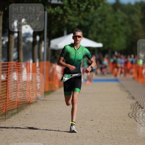 07.09.2025 - 19. Norderstedt Triathlon Michael Strokosch http://msf.ph/oto/8797387 07.09.2025 10:53:51 Laufen 87, 93, 672 meine-sportfotos.de