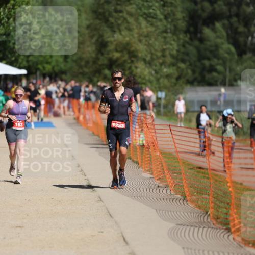 07.09.2025 - 19. Norderstedt Triathlon Michael Strokosch http://msf.ph/oto/8797528 07.09.2025 12:22:50 Laufen 162, 163, 1233, 1244, 1319 meine-sportfotos.de
