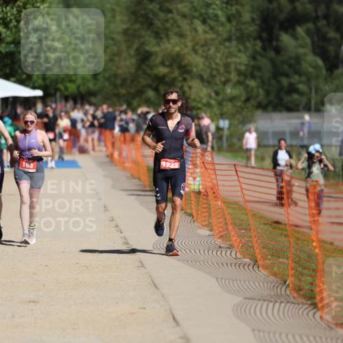 07.09.2025 - 19. Norderstedt Triathlon Michael Strokosch http://msf.ph/oto/8797532 07.09.2025 12:22:50 Laufen 162, 163, 1233, 1244, 1319 meine-sportfotos.de