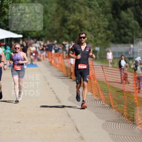 07.09.2025 - 19. Norderstedt Triathlon Michael Strokosch http://msf.ph/oto/8797544 07.09.2025 12:22:51 Laufen 162, 163, 1233, 1319 meine-sportfotos.de