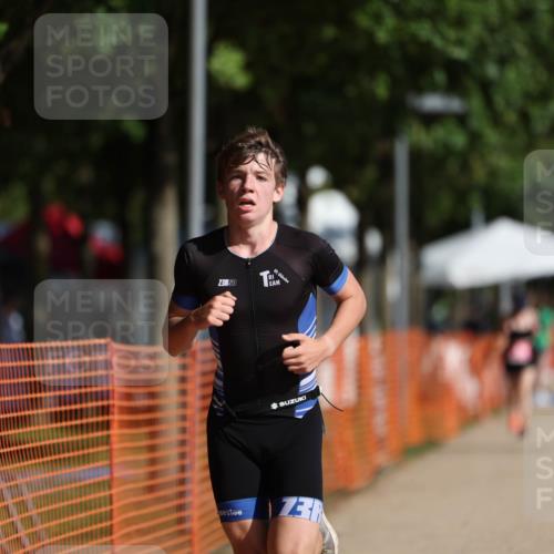 07.09.2025 - 19. Norderstedt Triathlon Michael Strokosch http://msf.ph/oto/8797548 07.09.2025 10:53:56 Laufen 87, 93 meine-sportfotos.de