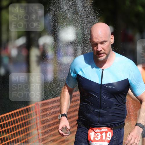07.09.2025 - 19. Norderstedt Triathlon Michael Strokosch http://msf.ph/oto/8797594 07.09.2025 12:22:57 Laufen 162, 163, 164, 1233, 1319 meine-sportfotos.de