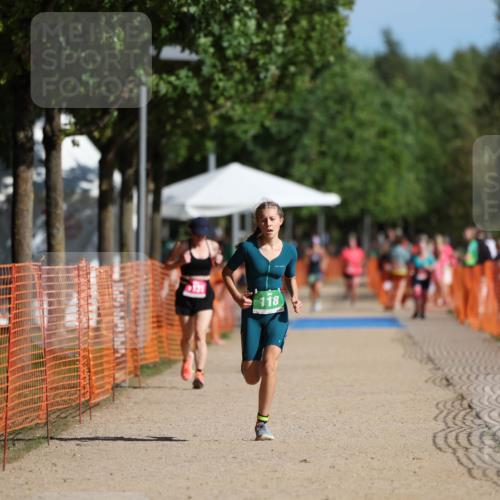 07.09.2025 - 19. Norderstedt Triathlon Michael Strokosch http://msf.ph/oto/8797631 07.09.2025 10:54:00 Laufen 93, 118 meine-sportfotos.de