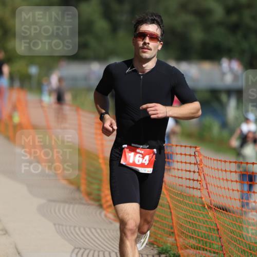 07.09.2025 - 19. Norderstedt Triathlon Michael Strokosch http://msf.ph/oto/8797647 07.09.2025 12:23:04 Laufen 164 meine-sportfotos.de