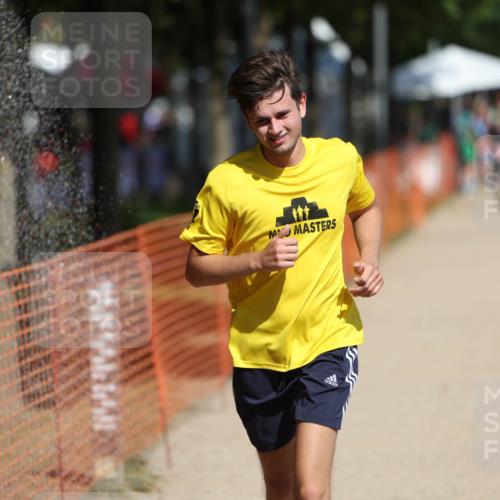 07.09.2025 - 19. Norderstedt Triathlon Michael Strokosch http://msf.ph/oto/8797772 07.09.2025 12:23:24 Laufen 148, 228 meine-sportfotos.de