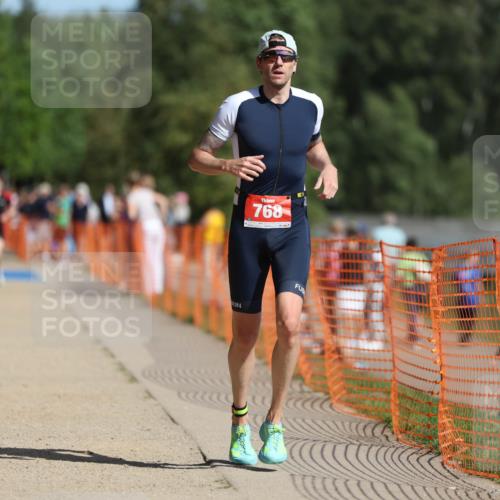 07.09.2025 - 19. Norderstedt Triathlon Michael Strokosch http://msf.ph/oto/8797785 07.09.2025 11:57:11 Laufen 768 meine-sportfotos.de