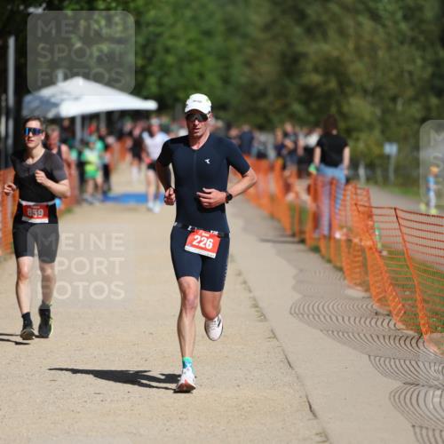 07.09.2025 - 19. Norderstedt Triathlon Michael Strokosch http://msf.ph/oto/8797828 07.09.2025 12:23:35 Laufen 226, 859 meine-sportfotos.de