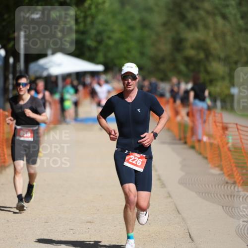 07.09.2025 - 19. Norderstedt Triathlon Michael Strokosch http://msf.ph/oto/8797841 07.09.2025 12:23:36 Laufen 226, 859 meine-sportfotos.de