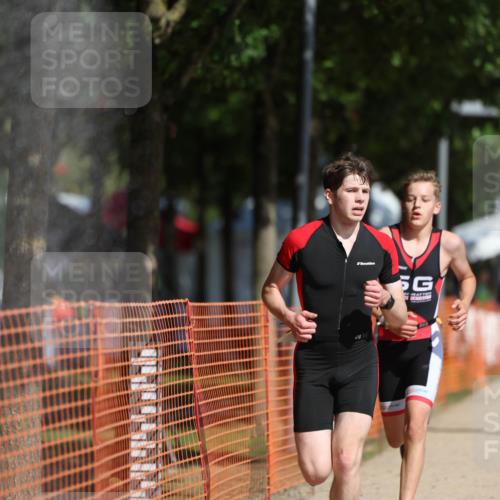 07.09.2025 - 19. Norderstedt Triathlon Michael Strokosch http://msf.ph/oto/8797881 07.09.2025 11:57:20 Laufen 1153, 1162, 1199 meine-sportfotos.de
