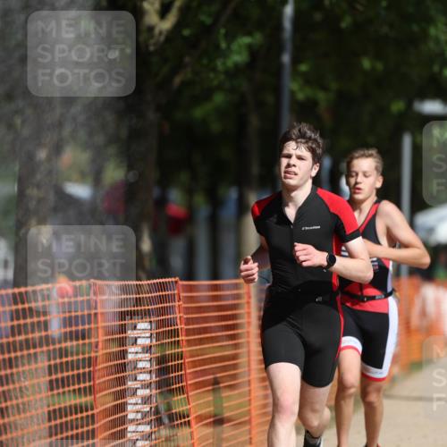 07.09.2025 - 19. Norderstedt Triathlon Michael Strokosch http://msf.ph/oto/8797890 07.09.2025 11:57:20 Laufen 1153, 1162, 1199 meine-sportfotos.de