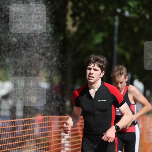 07.09.2025 - 19. Norderstedt Triathlon Michael Strokosch http://msf.ph/oto/8797922 07.09.2025 11:57:21 Laufen 1153, 1162, 1199 meine-sportfotos.de