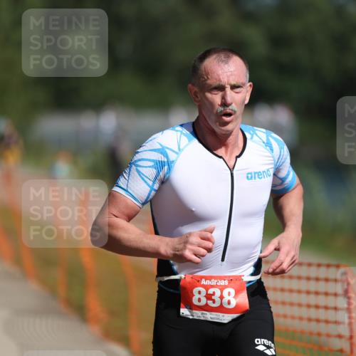 07.09.2025 - 19. Norderstedt Triathlon Michael Strokosch http://msf.ph/oto/8797941 07.09.2025 12:23:51 Laufen 152, 838 meine-sportfotos.de