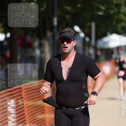07.09.2025 - 19. Norderstedt Triathlon Michael Strokosch http://msf.ph/oto/8797984 07.09.2025 12:24:00 Laufen 138, 281 meine-sportfotos.de