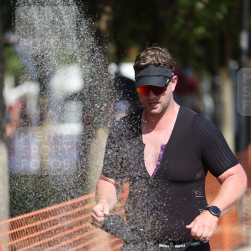 07.09.2025 - 19. Norderstedt Triathlon Michael Strokosch http://msf.ph/oto/8797997 07.09.2025 12:24:01 Laufen 138, 281 meine-sportfotos.de