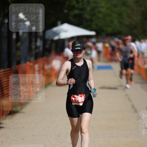 07.09.2025 - 19. Norderstedt Triathlon Michael Strokosch http://msf.ph/oto/8798024 07.09.2025 12:24:08 Laufen 151, 1288 meine-sportfotos.de