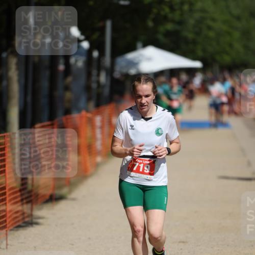 07.09.2025 - 19. Norderstedt Triathlon Michael Strokosch http://msf.ph/oto/8798099 07.09.2025 12:24:18 Laufen 151, 697, 719, 849 meine-sportfotos.de