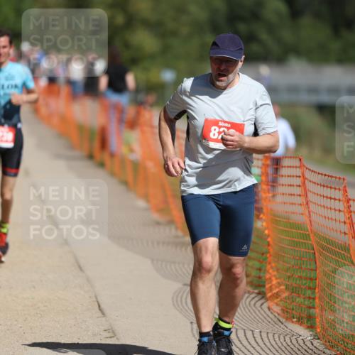 07.09.2025 - 19. Norderstedt Triathlon Michael Strokosch http://msf.ph/oto/8798172 07.09.2025 12:24:38 Laufen 826, 1239 meine-sportfotos.de