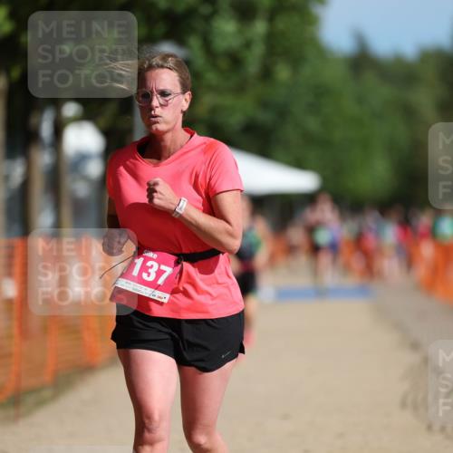 07.09.2025 - 19. Norderstedt Triathlon Michael Strokosch http://msf.ph/oto/8798202 07.09.2025 10:54:34 Laufen 1137, 1143 meine-sportfotos.de