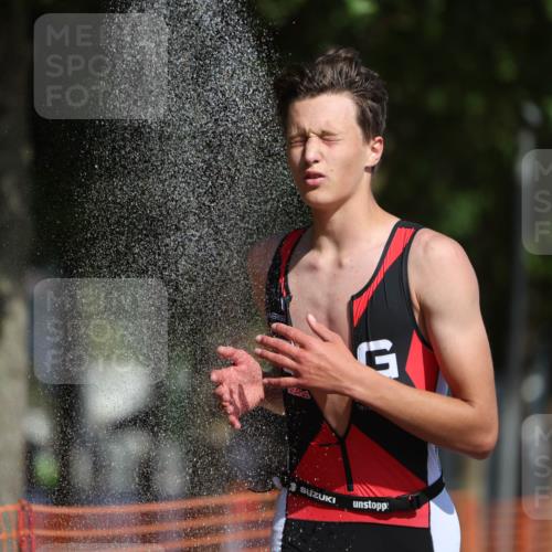 07.09.2025 - 19. Norderstedt Triathlon Michael Strokosch http://msf.ph/oto/8798283 07.09.2025 11:57:49 Laufen 300, 1179, 1186, 1211 meine-sportfotos.de