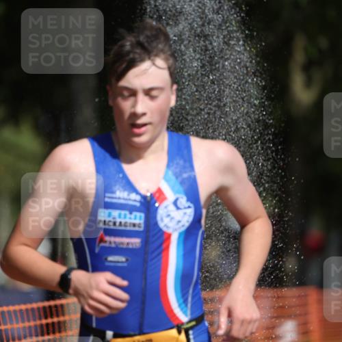 07.09.2025 - 19. Norderstedt Triathlon Michael Strokosch http://msf.ph/oto/8798430 07.09.2025 11:57:55 Laufen 300, 1179, 1211, 1219 meine-sportfotos.de