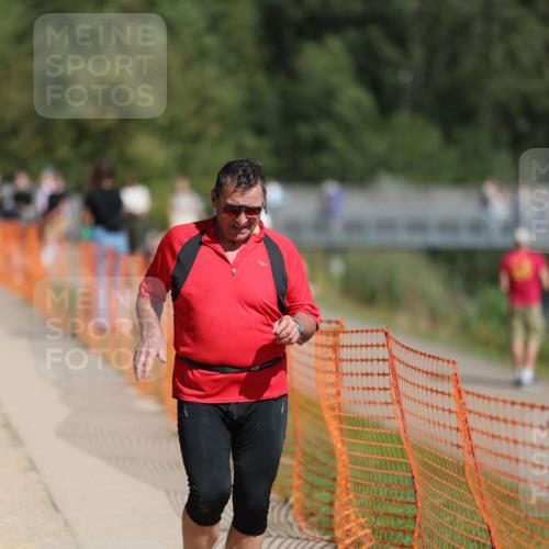 07.09.2025 - 19. Norderstedt Triathlon Michael Strokosch http://msf.ph/oto/8798460 07.09.2025 12:25:29 Laufen 136, 727, 793, 1327 meine-sportfotos.de