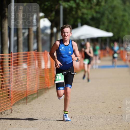 07.09.2025 - 19. Norderstedt Triathlon Michael Strokosch http://msf.ph/oto/8798546 07.09.2025 10:54:52 Laufen 676, 678 meine-sportfotos.de