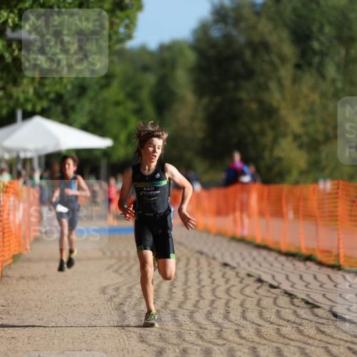 07.09.2025 - 19. Norderstedt Triathlon Michael Strokosch http://msf.ph/oto/8798560 07.09.2025 09:11:33 Laufen 1, 53 meine-sportfotos.de