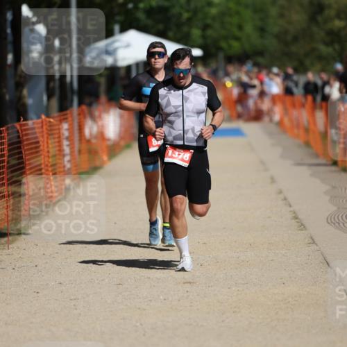 07.09.2025 - 19. Norderstedt Triathlon Michael Strokosch http://msf.ph/oto/8798599 07.09.2025 12:25:47 Laufen 824, 1378 meine-sportfotos.de