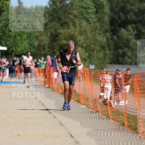 07.09.2025 - 19. Norderstedt Triathlon Michael Strokosch http://msf.ph/oto/8798639 07.09.2025 11:58:14 Laufen 1279 meine-sportfotos.de