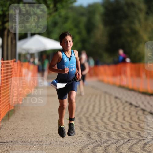 07.09.2025 - 19. Norderstedt Triathlon Michael Strokosch http://msf.ph/oto/8798648 07.09.2025 09:11:38 Laufen 1, 53 meine-sportfotos.de