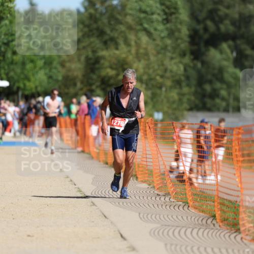 07.09.2025 - 19. Norderstedt Triathlon Michael Strokosch http://msf.ph/oto/8798653 07.09.2025 11:58:14 Laufen 1279 meine-sportfotos.de