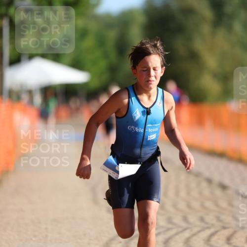07.09.2025 - 19. Norderstedt Triathlon Michael Strokosch http://msf.ph/oto/8798688 07.09.2025 09:11:39 Laufen 1, 53 meine-sportfotos.de