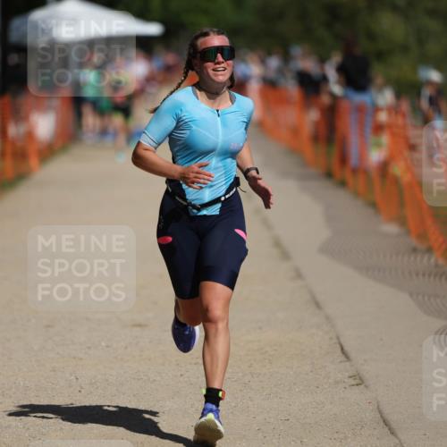 07.09.2025 - 19. Norderstedt Triathlon Michael Strokosch http://msf.ph/oto/8798709 07.09.2025 12:25:58 Laufen 699 meine-sportfotos.de