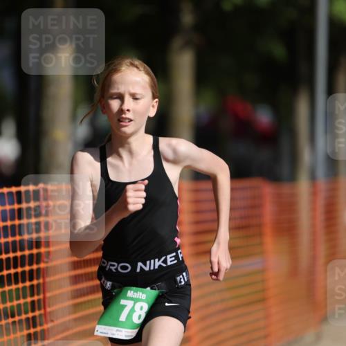 07.09.2025 - 19. Norderstedt Triathlon Michael Strokosch http://msf.ph/oto/8798719 07.09.2025 10:55:01 Laufen 78 meine-sportfotos.de