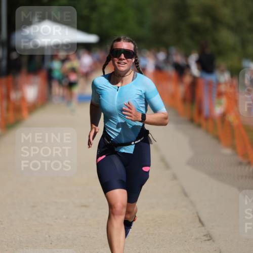 07.09.2025 - 19. Norderstedt Triathlon Michael Strokosch http://msf.ph/oto/8798720 07.09.2025 12:25:58 Laufen 699 meine-sportfotos.de