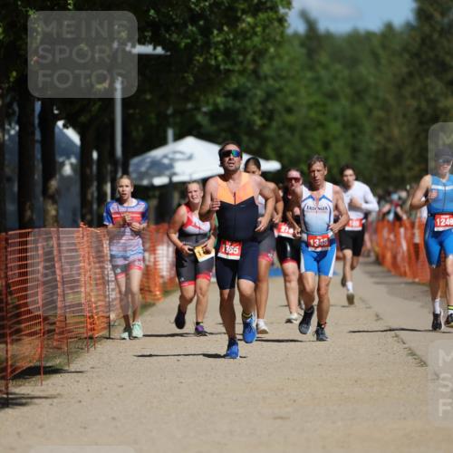07.09.2025 - 19. Norderstedt Triathlon Michael Strokosch http://msf.ph/oto/8798795 07.09.2025 12:28:24 Laufen 1249, 1348, 1365 meine-sportfotos.de