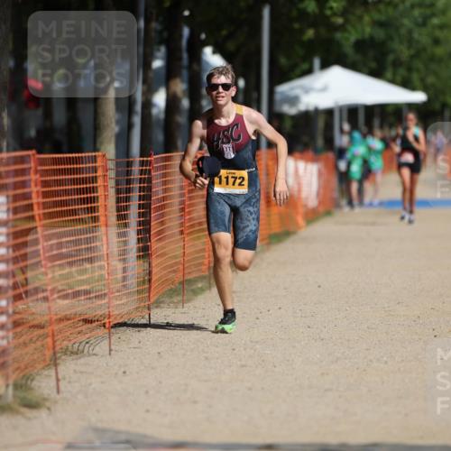 07.09.2025 - 19. Norderstedt Triathlon Michael Strokosch http://msf.ph/oto/8798812 07.09.2025 11:58:27 Laufen 185, 1172, 1182 meine-sportfotos.de
