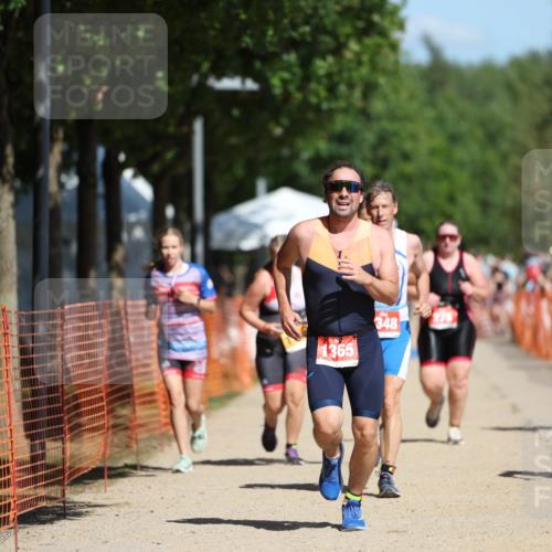 07.09.2025 - 19. Norderstedt Triathlon Michael Strokosch http://msf.ph/oto/8798833 07.09.2025 12:28:27 Laufen 165, 1197, 1249, 1348, 1365 meine-sportfotos.de