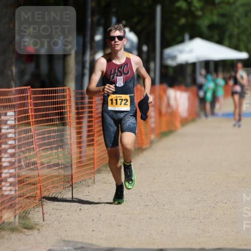 07.09.2025 - 19. Norderstedt Triathlon Michael Strokosch http://msf.ph/oto/8798834 07.09.2025 11:58:28 Laufen 185, 1172, 1182 meine-sportfotos.de