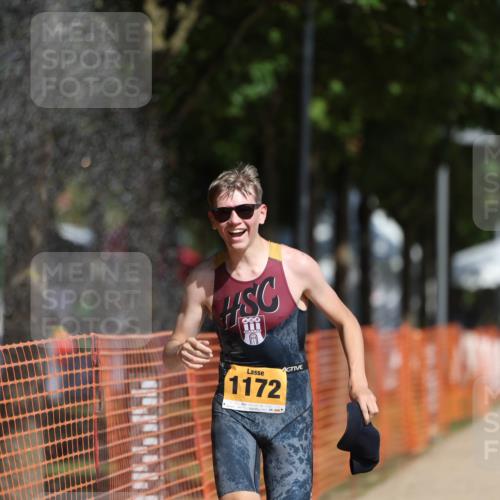 07.09.2025 - 19. Norderstedt Triathlon Michael Strokosch http://msf.ph/oto/8798864 07.09.2025 11:58:30 Laufen 185, 1172, 1182 meine-sportfotos.de