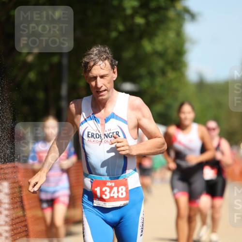 07.09.2025 - 19. Norderstedt Triathlon Michael Strokosch http://msf.ph/oto/8798886 07.09.2025 12:28:32 Laufen 165, 278, 736, 1197, 1249, 1348, 1365 meine-sportfotos.de