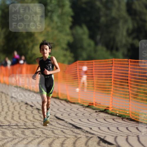 07.09.2025 - 19. Norderstedt Triathlon Michael Strokosch http://msf.ph/oto/8798980 07.09.2025 09:11:58 Laufen 44 meine-sportfotos.de