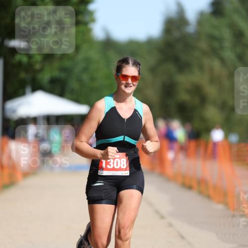 07.09.2025 - 19. Norderstedt Triathlon Michael Strokosch http://msf.ph/oto/8798993 07.09.2025 11:58:43 Laufen 1308 meine-sportfotos.de