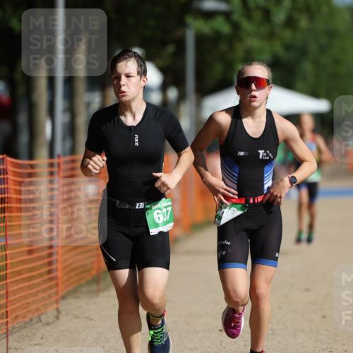 07.09.2025 - 19. Norderstedt Triathlon Michael Strokosch http://msf.ph/oto/8799008 07.09.2025 10:55:36 Laufen 134, 637, 661, 680 meine-sportfotos.de