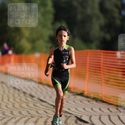 07.09.2025 - 19. Norderstedt Triathlon Michael Strokosch http://msf.ph/oto/8799031 07.09.2025 09:11:59 Laufen 44 meine-sportfotos.de